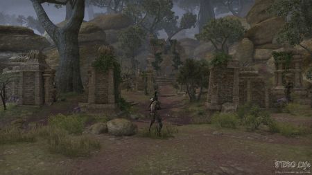 Skyshard Outlaws strike skooma deals here. image 927 middle size